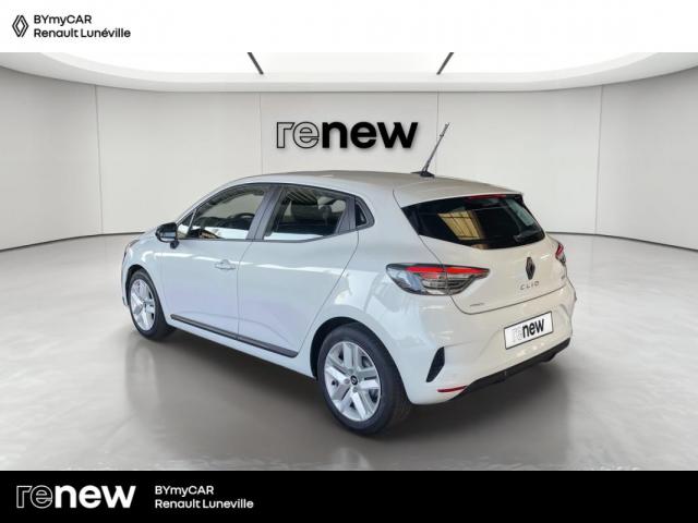 Renault Clio image 8
