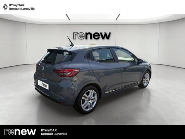 Renault Clio image 9