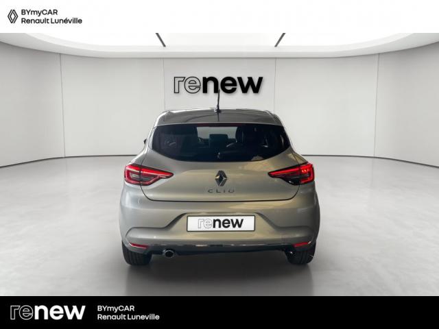 Renault Clio image 2