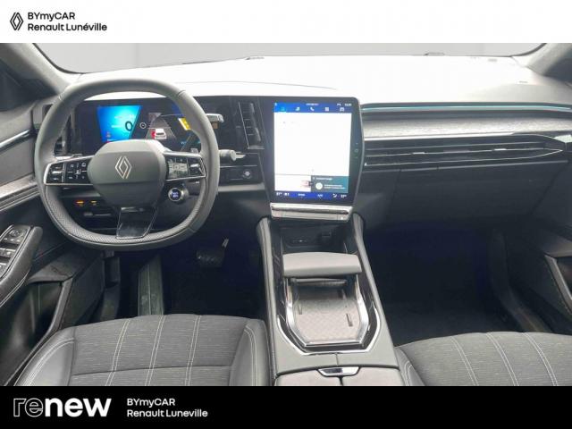 Renault Austral image 8