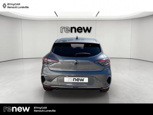 Renault Clio image 3