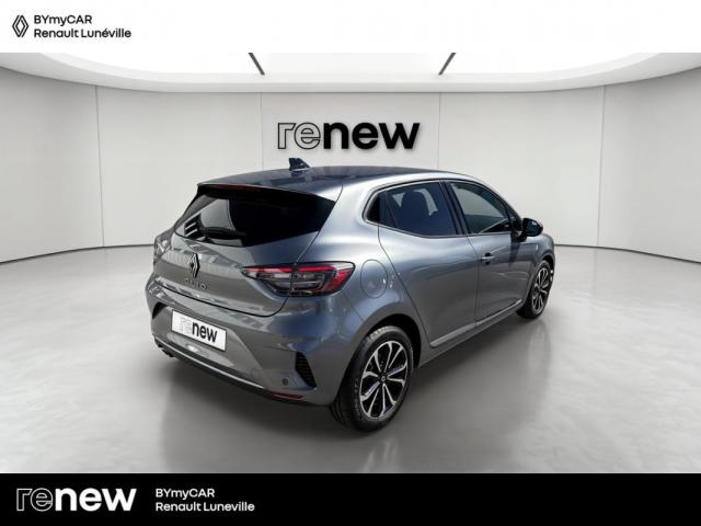 Renault Clio image 4