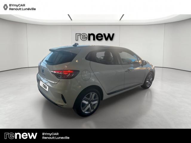 Renault Clio image 7