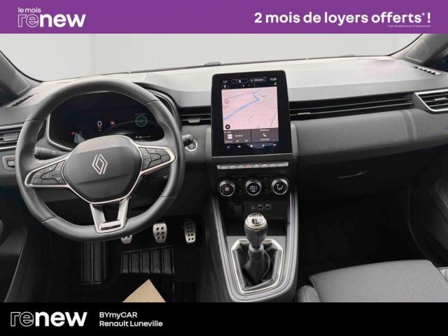 Renault Clio image 2