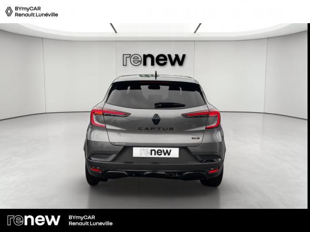 Renault Captur image 2