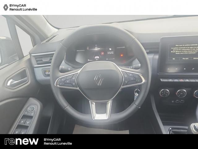 Renault Clio image 1