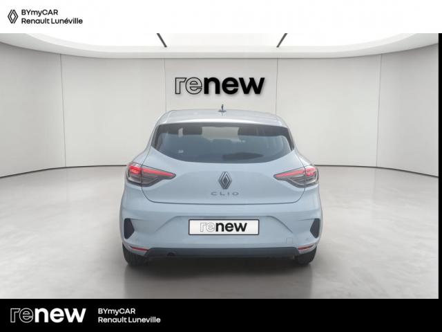 Renault Clio image 8