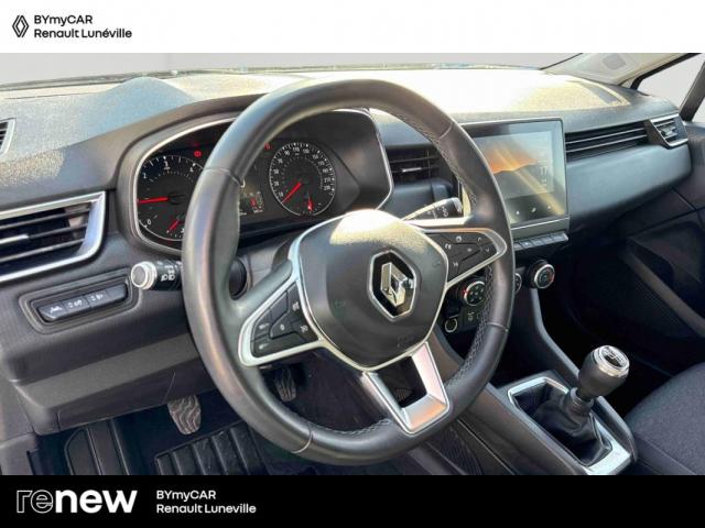 Renault Clio image 8
