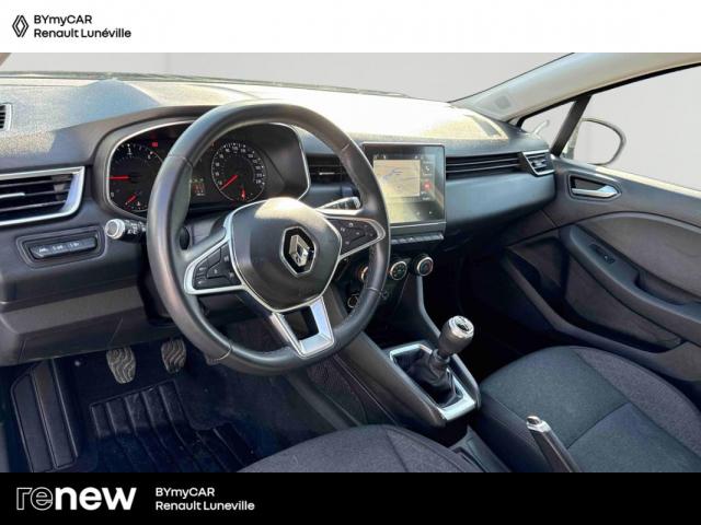 Renault Clio image 9