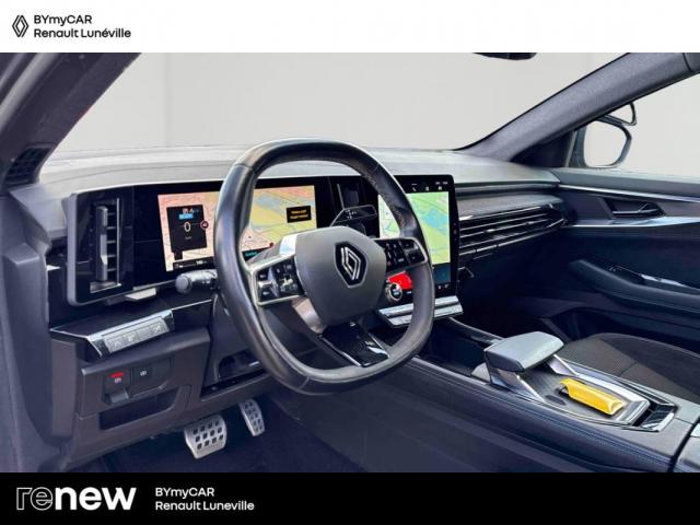 Renault Austral image 9