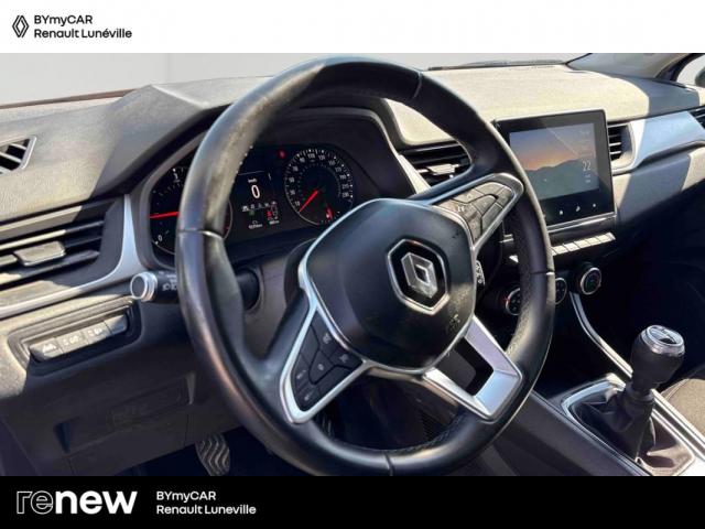 Renault Captur image 6