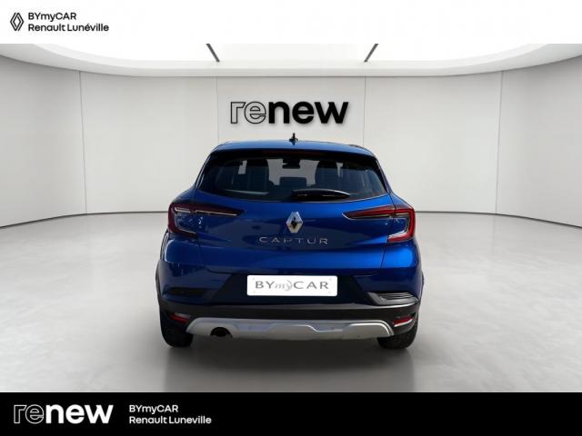 Renault Captur image 8