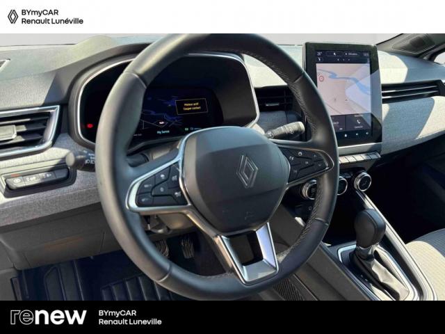 Renault Clio image 2