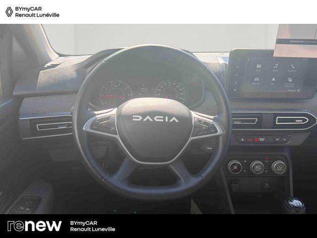 Dacia Sandero image 2