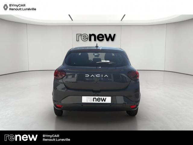 Dacia Sandero image 8