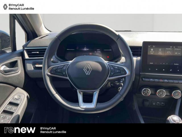 Renault Clio image 2
