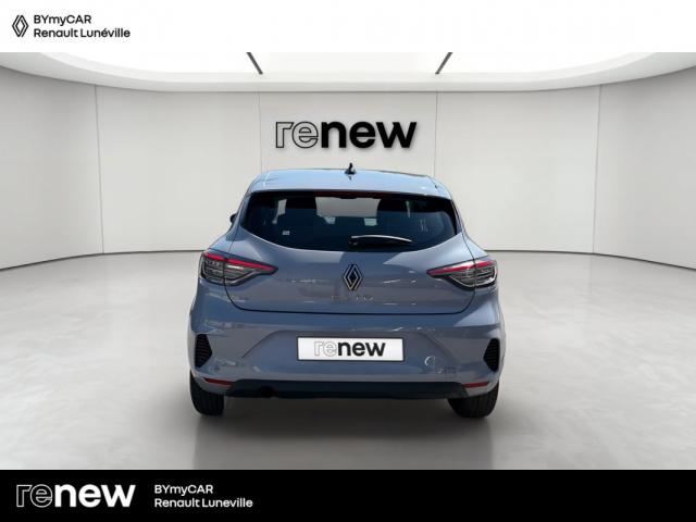 Renault Clio image 9