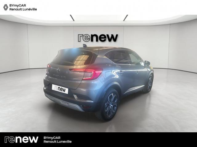 Renault Captur image 8