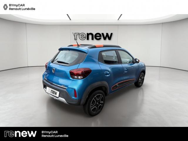 Dacia Spring image 2