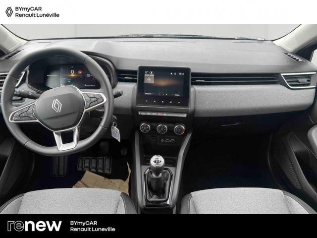 Renault Clio image 8