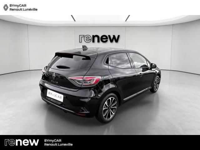 Renault Clio image 1