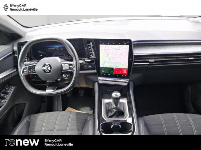 Renault Austral image 8