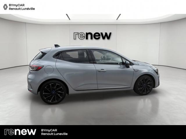 Renault Clio image 1