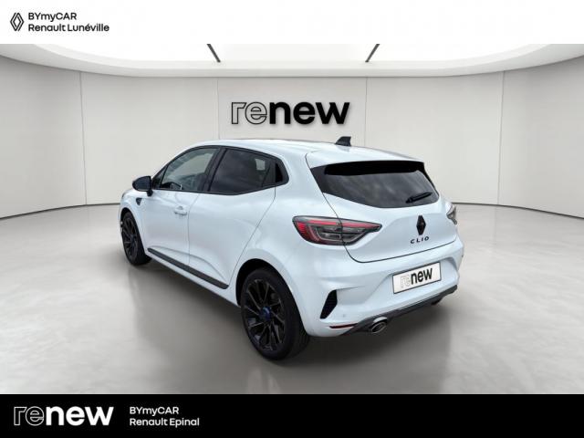 Renault Clio image 8