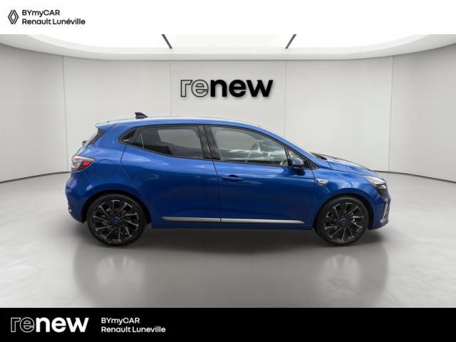Renault Clio image 2