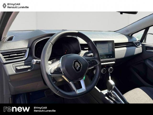 Renault Clio image 9