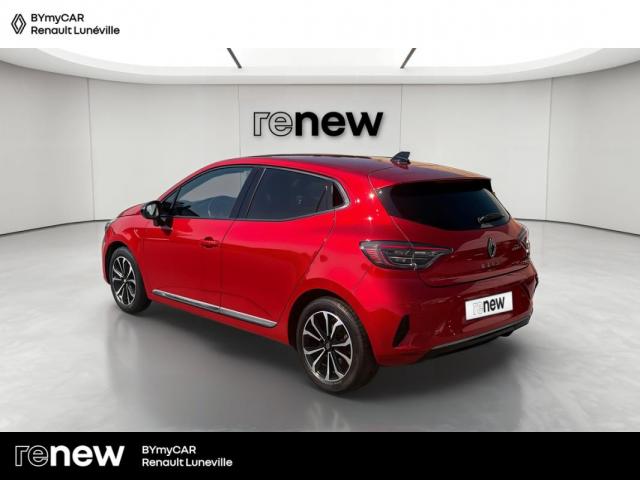 Renault Clio image 8