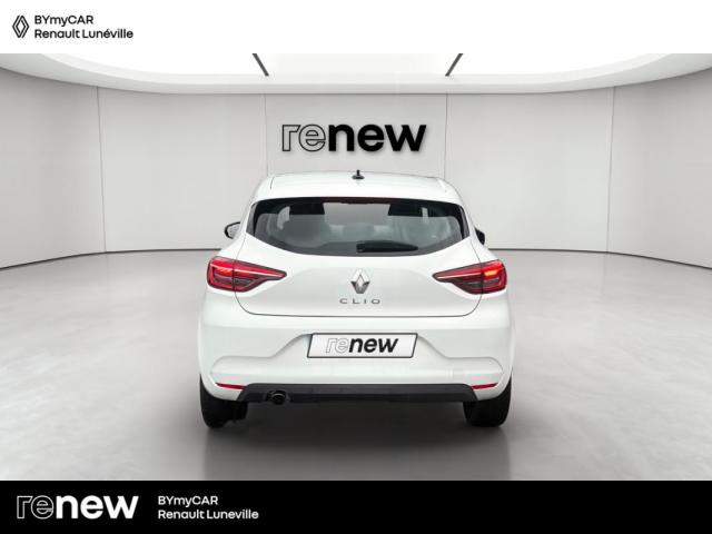 Renault Clio image 8