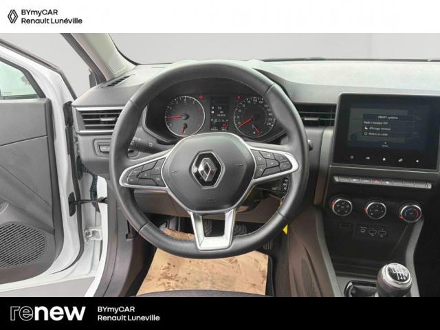 Renault Clio image 2