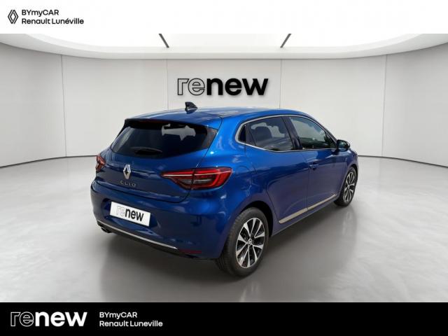 Renault Clio image 8