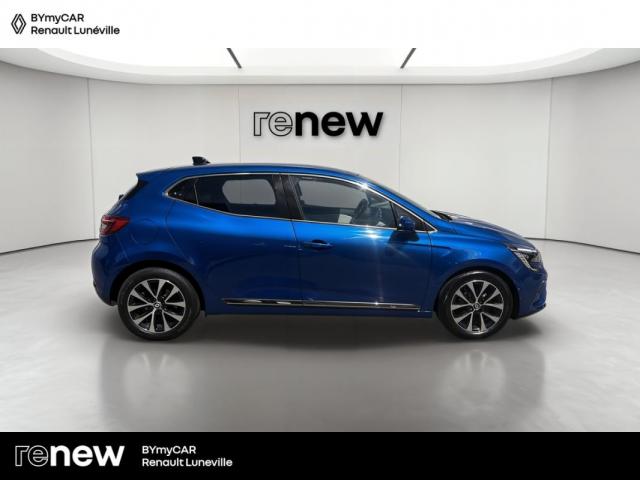 Renault Clio image 9
