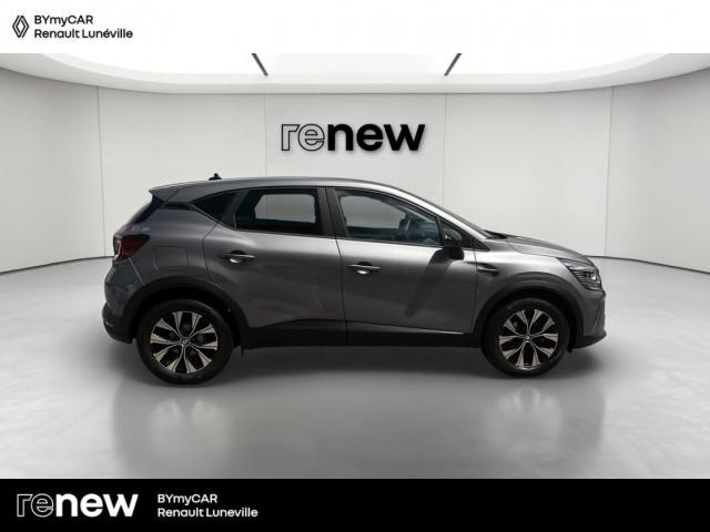 Renault Captur image 2
