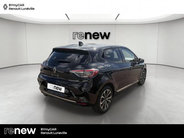 Renault Clio image 7