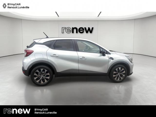 Renault Captur image 9