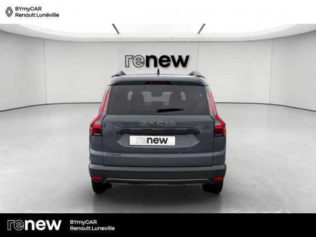 Dacia Jogger image 1