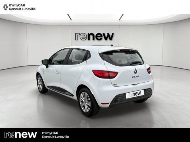 Renault Clio image 2