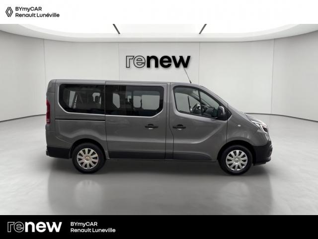 Renault Trafic image 4