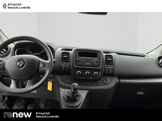 Renault Trafic image 6