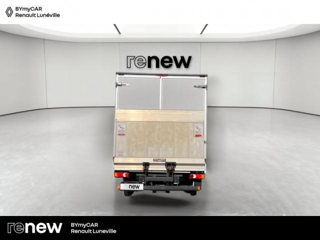 Renault Master image 7