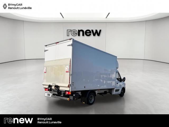 Renault Master image 4