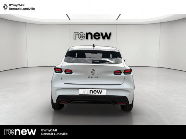 Renault Clio image 2