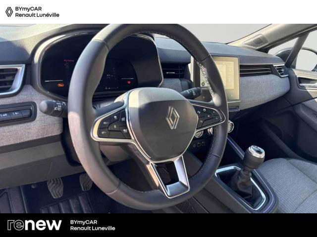 Renault Clio image 7
