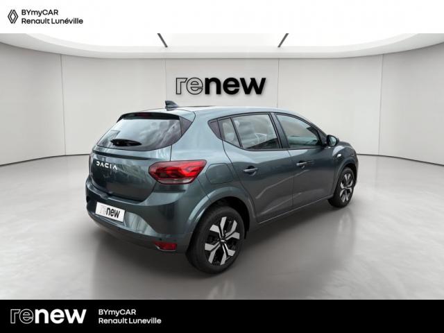 Dacia Sandero image 8