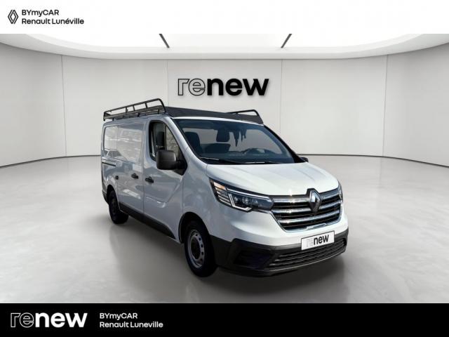 Renault Trafic image 2