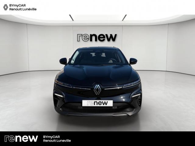 Renault Mégane E-Tech image 9