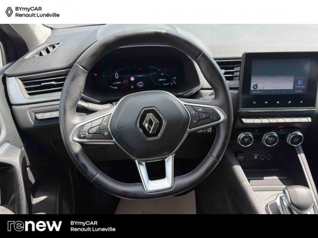 Renault Captur image 9